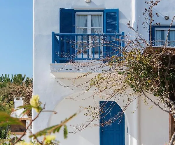 Emerald Isterni (Paros)